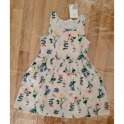 Children's dress different flowers