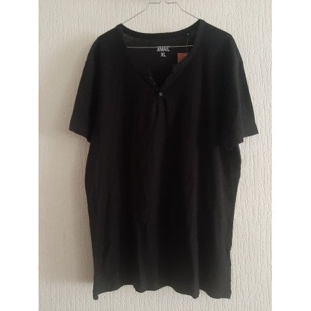 Men's T-shirt plain black with buttons