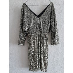 Ladies dress with gold colored sequins