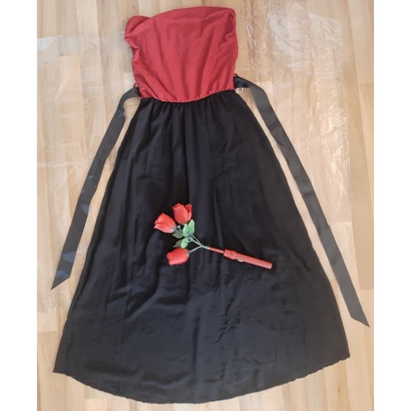 Ladies dress black / red