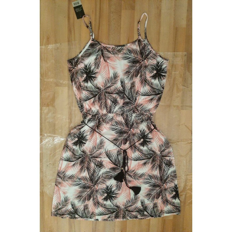 Ladies dress with black palm leaves