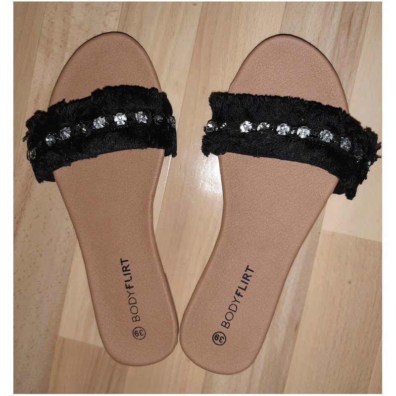 Ladies slipper black with pearls and frayed edges