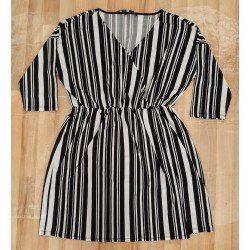 Ladies dress black / white striped